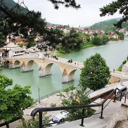 Pirol: Dorf Hideaway Gornja Daire Breza