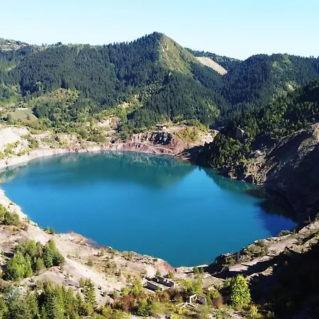 Pirol: Dorf Hideaway Gornja * Breza