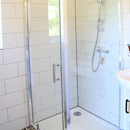 Pirol: Dorf Hideaway Gornja * Breza